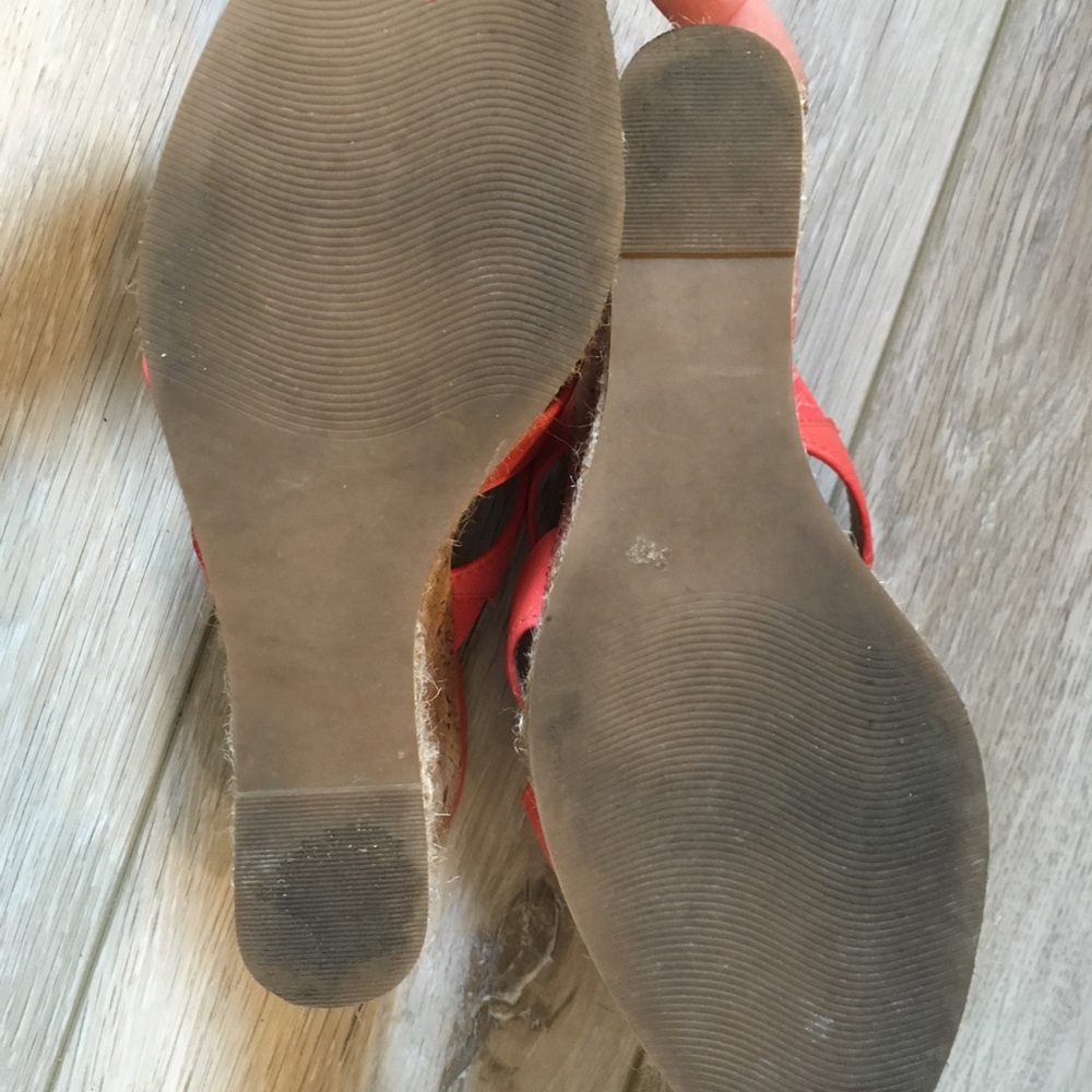 Shoes - Picture 5 of 7